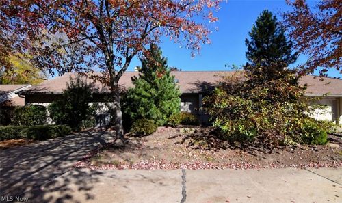3264 Richmond Road, Beachwood, OH, 44122 | Card Image
