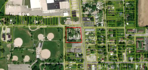 1015 N Main St, Marion, OH, 43302-1767 | Card Image