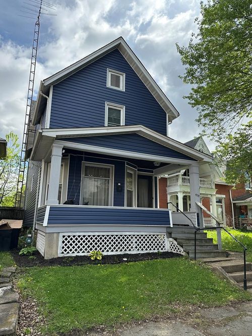 407 E Mansfield St, Bucyrus, OH, 44820-2406 | Card Image