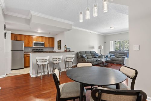 apt-206-5820 W Sample Rd, Coral Springs, FL, 33067-3240 | Card Image