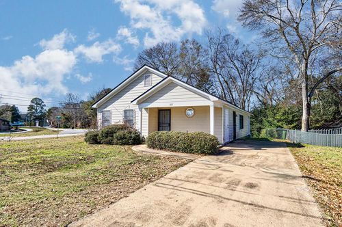 307 32nd Ave, Columbus, GA, 31903-1619 | Card Image