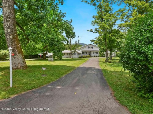 31 Lang Road, West Shokan, NY, 12494 | Card Image