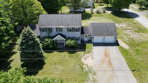 55 2nd St, Port Kent, NY, 12975 | Card Image