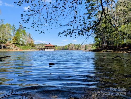 211-1039 Paso Fino Ln, Connelly Springs, NC, 28612-8607 | Card Image