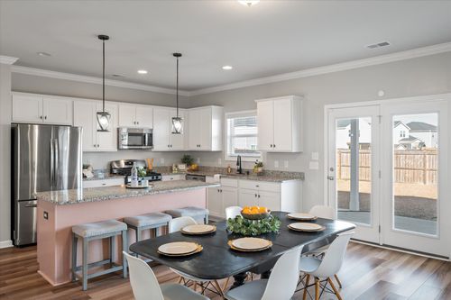 303 Torslanda Ln, Summerville, SC, 29486-7045 | Card Image