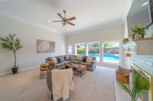 12215 Laneview Dr, Houston, TX, 77070-2425 | Card Image