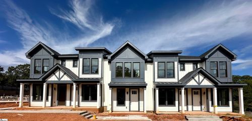 unit-104-9 Hawthorne Ln, Greenville, SC, 29605-4272 | Card Image