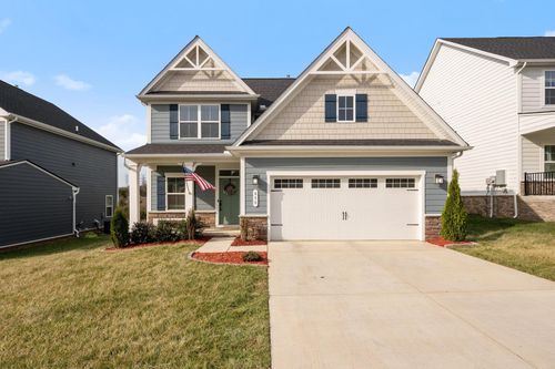 830 Dean Dr, Mount Juliet, TN, 37122-4393 | Card Image