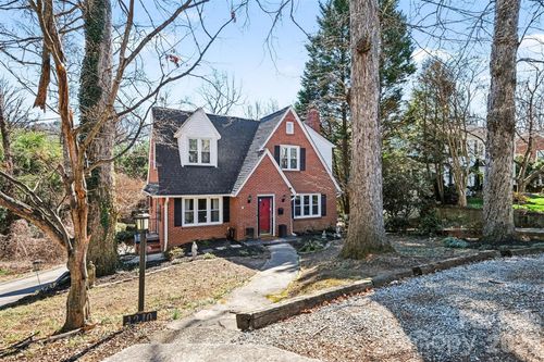 1210 Oakwood Ave, Gastonia, NC, 28052-7543 | Card Image