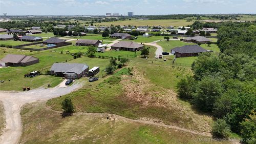 235 Michael Ave, Calera, OK, 74730-4017 | Card Image