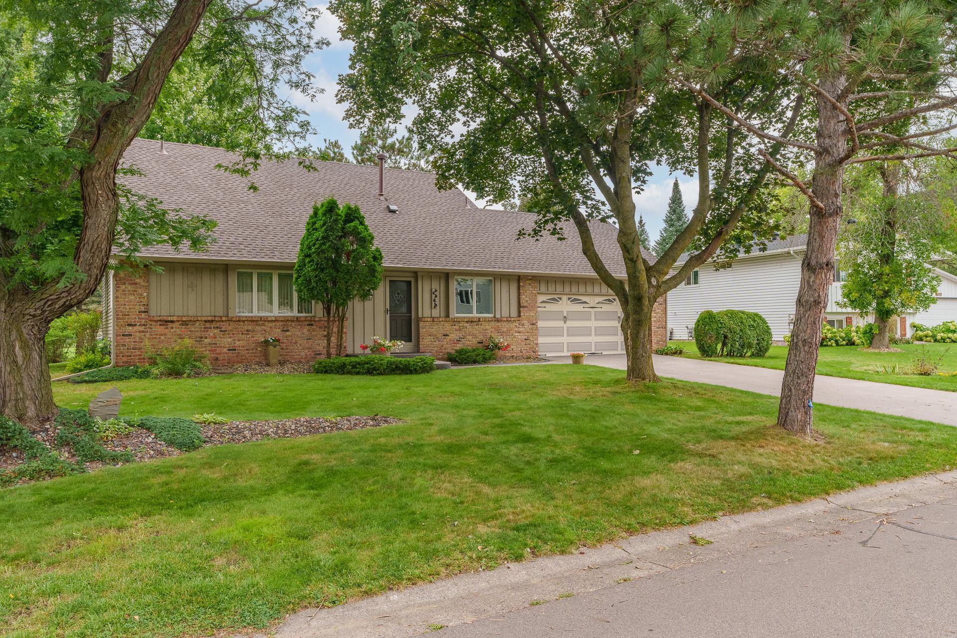 Edgewood Ave, Stillwater, MN 55082