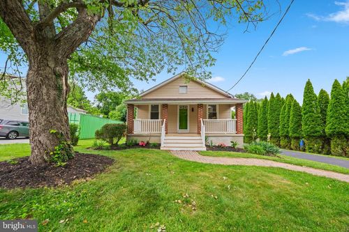 102 Nelson Rd, PIKESVILLE, MD, 21208-1110 | Card Image