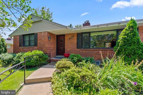 2003 Forest Dale Dr, SILVER SPRING, MD, 20903-1530 | Card Image