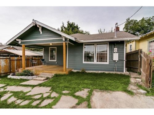 126 Neches St, Dallas, TX, 75208-4136 | Card Image