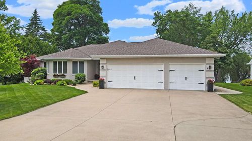 1800 Lakeshore Drive, FOX CROSSING, WI, 54952 | Card Image