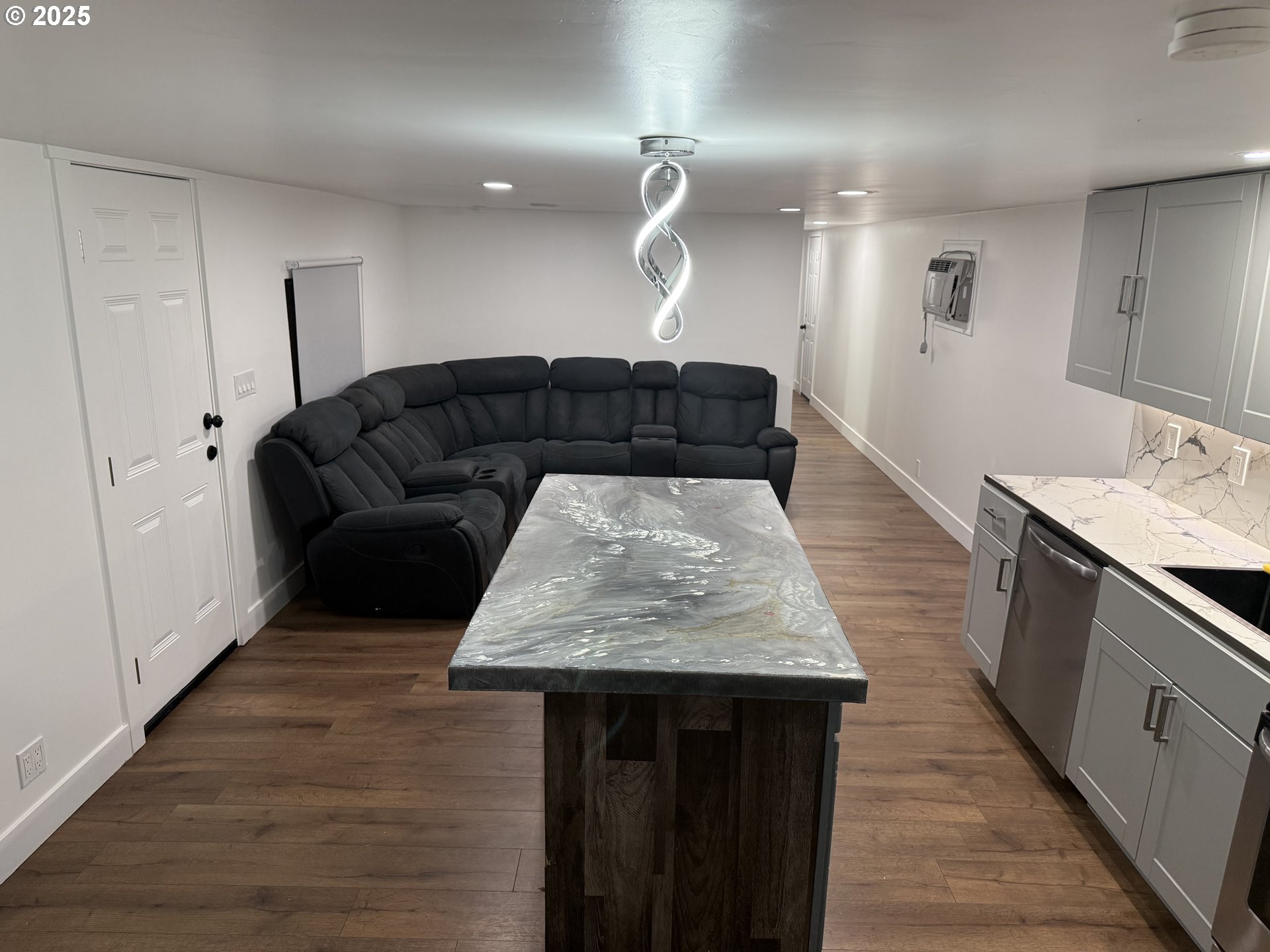 Residential in HappyValley 5