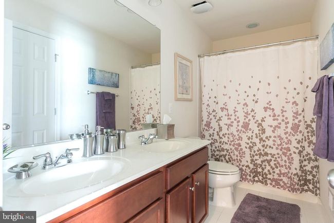 42726 Ogilvie Sq, Townhouse with 5 bedrooms, 4 bathrooms and null parking in ASHBURN VA | Image 8