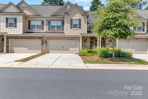 3159 Hartson Pointe Dr, Fort Mill, SC, 29707-6078 | Card Image