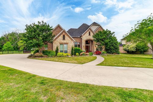 203 Augusta Ct, Aledo, TX, 76008-6914 | Card Image