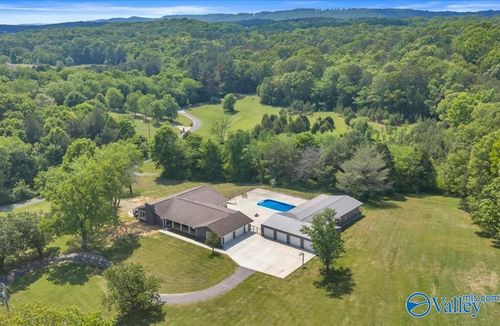 1602 Westwind Drive Nw, Fort Payne, AL, 35967 | Card Image