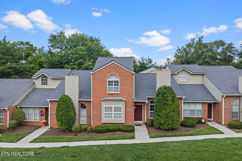 5032 Griffins Gate Ln, Knoxville, TN, 37912-3647 | Card Image