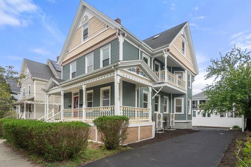2-32 Manning St, Medford, MA, 02155 | Card Image
