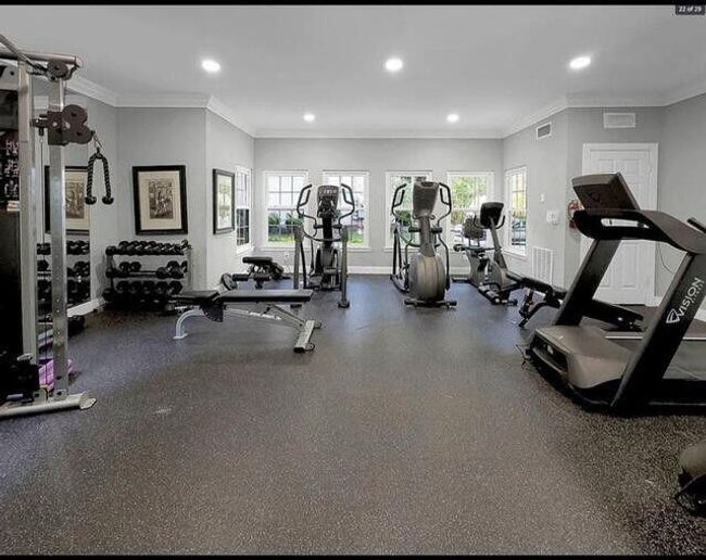 gym | Image 32