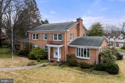 2301 Edgewood Rd, HARRISBURG, PA, 17104-1413 | Card Image