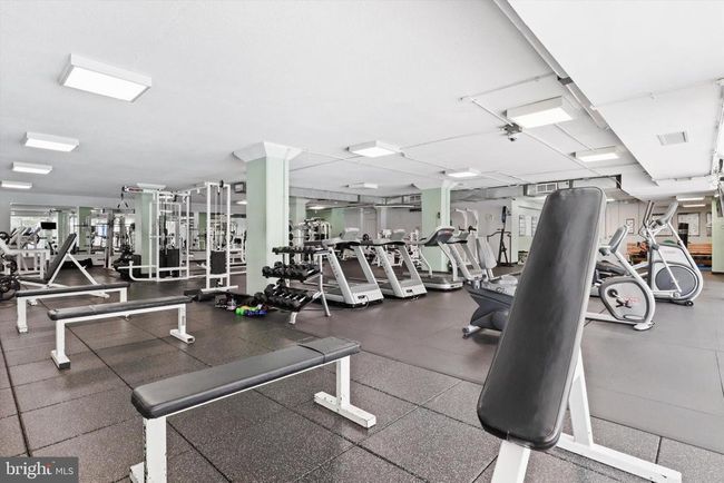 APT-722 - 4600 S Four Mile Run Dr, Condo with 1 bedrooms, 1 bathrooms and null parking in ARLINGTON VA | Image 32