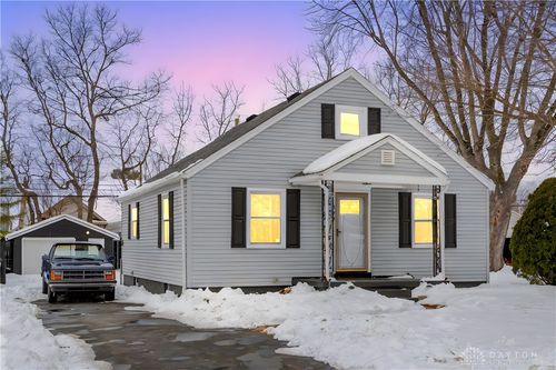 417 Waneta Ave, Riverside, OH, 45404-2366 | Card Image