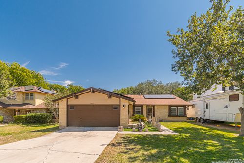 7922 Misty Frst, San Antonio, TX, 78239-3542 | Card Image