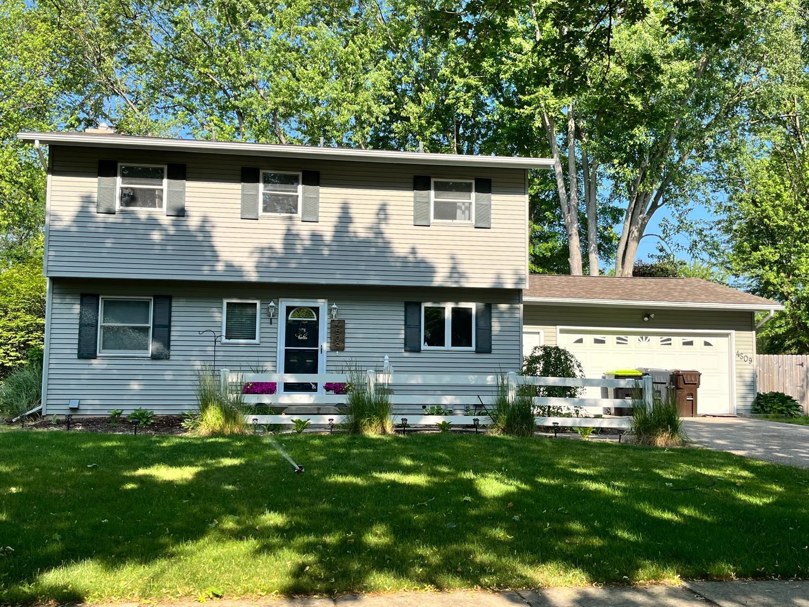 Washington St, Midland, MI 48642