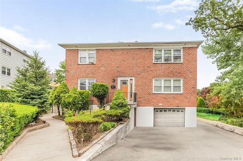 second-fl-433 Palmer Rd, Yonkers, NY, 10701-5206 | Card Image