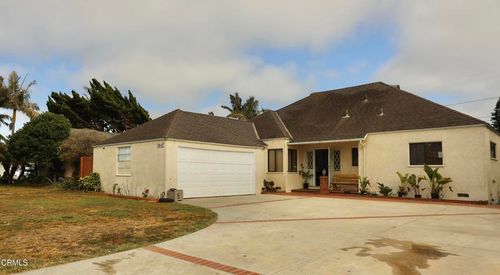 1010 W Robert Ave, Oxnard, CA, 93030 | Card Image