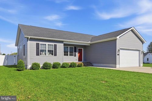 151 Walnut St, FELTON, DE, 19943-1705 | Card Image