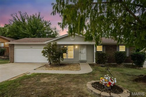 3823 N Barrington Ct, Arnold, MO, 63010-4184 | Card Image