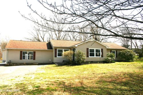 5212 Jacksboro Pike, KNOXVILLE, TN, 37918-2451 | Card Image