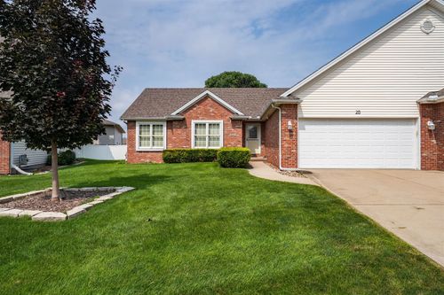 213 Field Dr, Normal, IL, 61761-6201 | Card Image