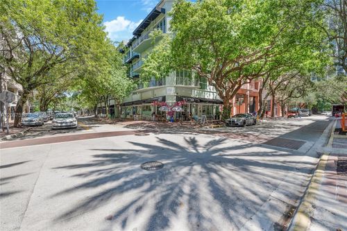 203-3333 Rice St, Coconut Grove, FL, 33133-5299 | Card Image