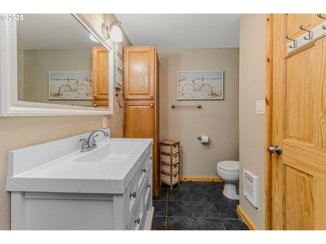10256 Ridge View Ter, House other with 4 bedrooms, 3 bathrooms and null parking in Birkenfeld OR | Image 33