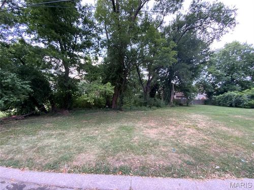 322 Chicago St, Kirkwood, MO, 63122-7314 | Card Image