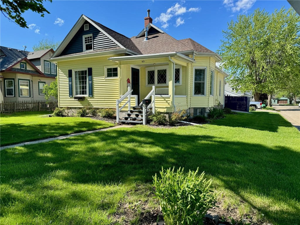 Court Ave, Winterset, IA 50273
