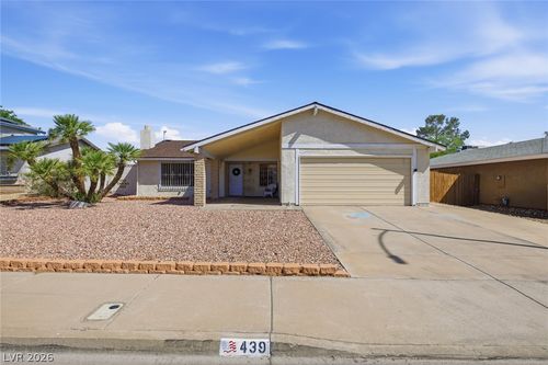 439 Sunburst Dr, Henderson, NV, 89002-8333 | Card Image
