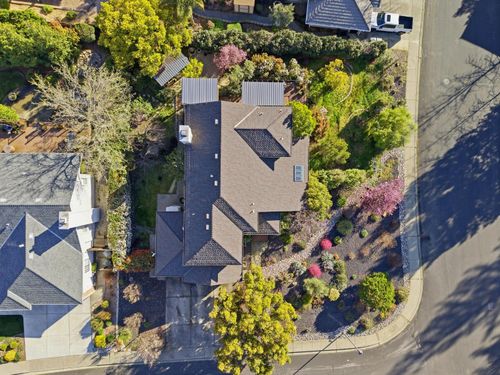 10010 Snowy Owl Way, Auburn, CA, 95603 | Card Image