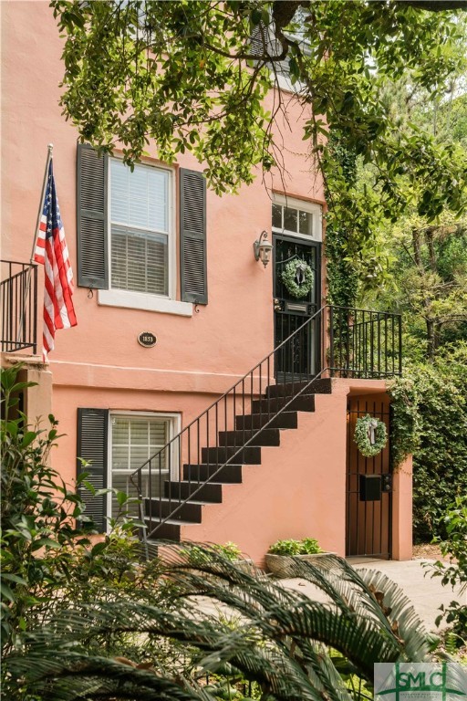 Jones St, Savannah, GA 31401