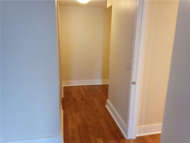 203 - 203 Chateau Rive, Condo with 2 bedrooms, 1 bathrooms and null parking in Peekskill NY | Image 13