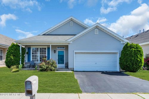 4 Quail Rd, Barnegat, NJ, 08005-2196 | Card Image