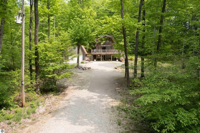 2481 S Schomberg Rd, House other with 3 bedrooms, 2 bathrooms and null parking in Lake Leelanau MI | Image 55