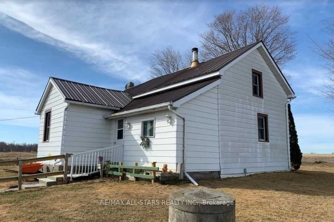 19751 Till Sideroad, Home with 3 bedrooms, 1 bathrooms and 12 parking in Seagrave ON | Image 13