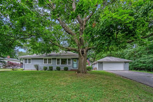 1702 Harvey Ave, Kalamazoo, MI, 49006-1613 | Card Image